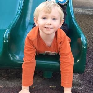 Meet your Posher, Hilary